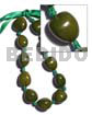 Kukui nut choker in